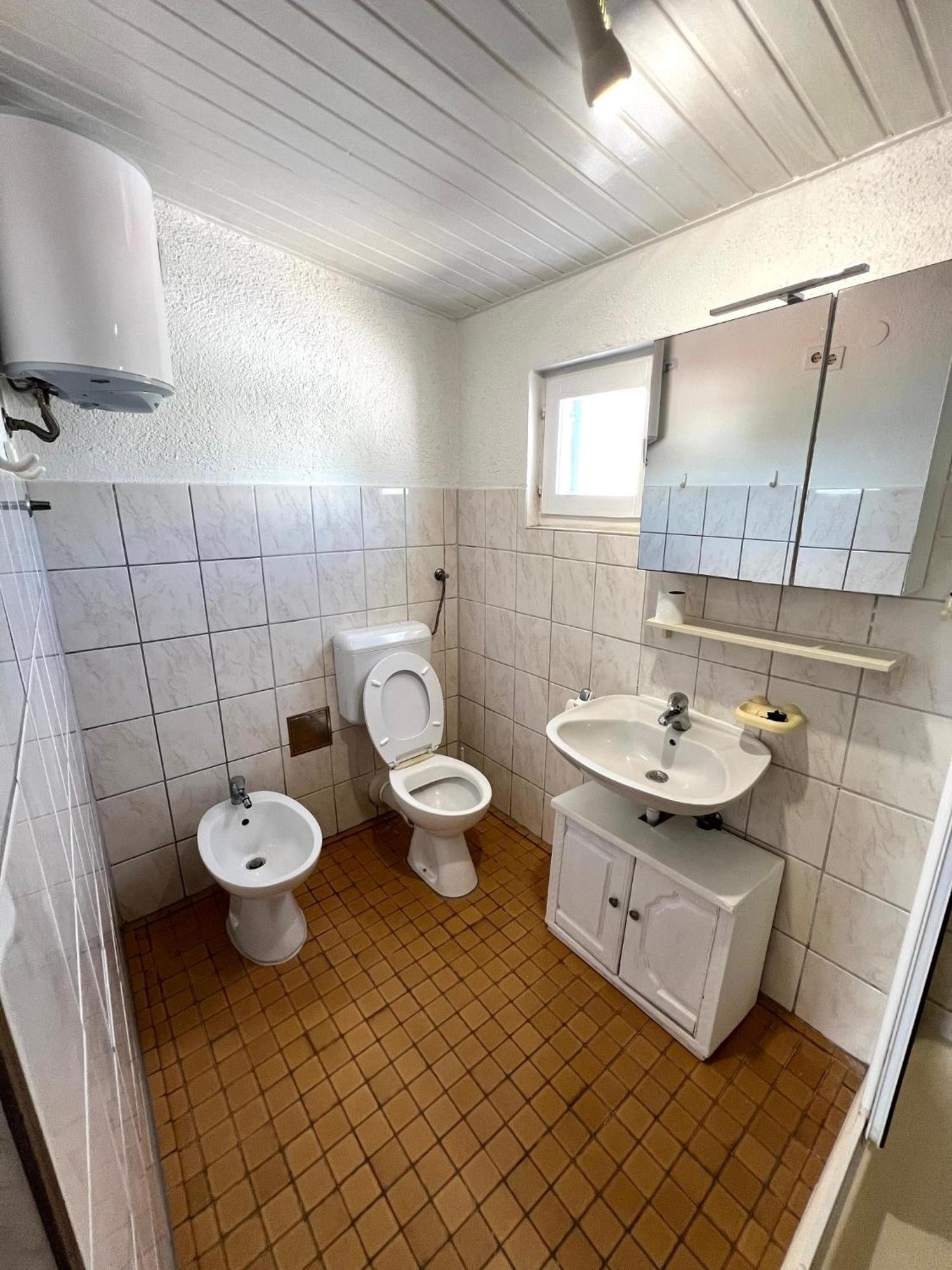 Apartment Jole Razanj Luaran gambar