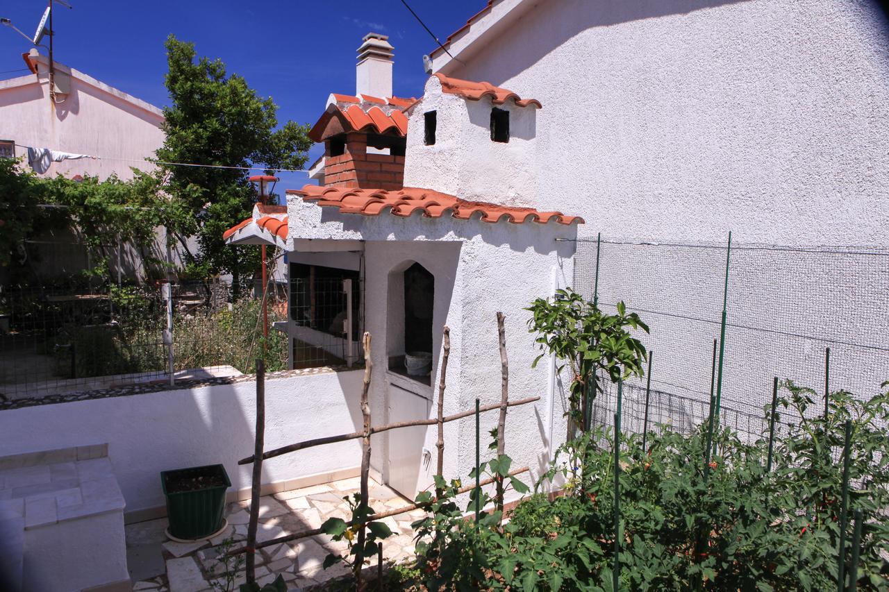 Apartment Jole Razanj Luaran gambar